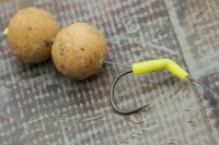 Korda Kickers Medium White Red small