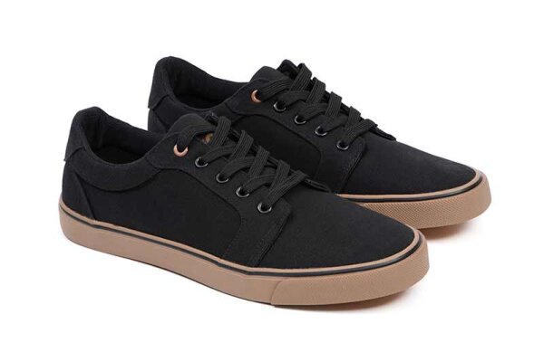 Fox Black Canvas Shoe Gr.42